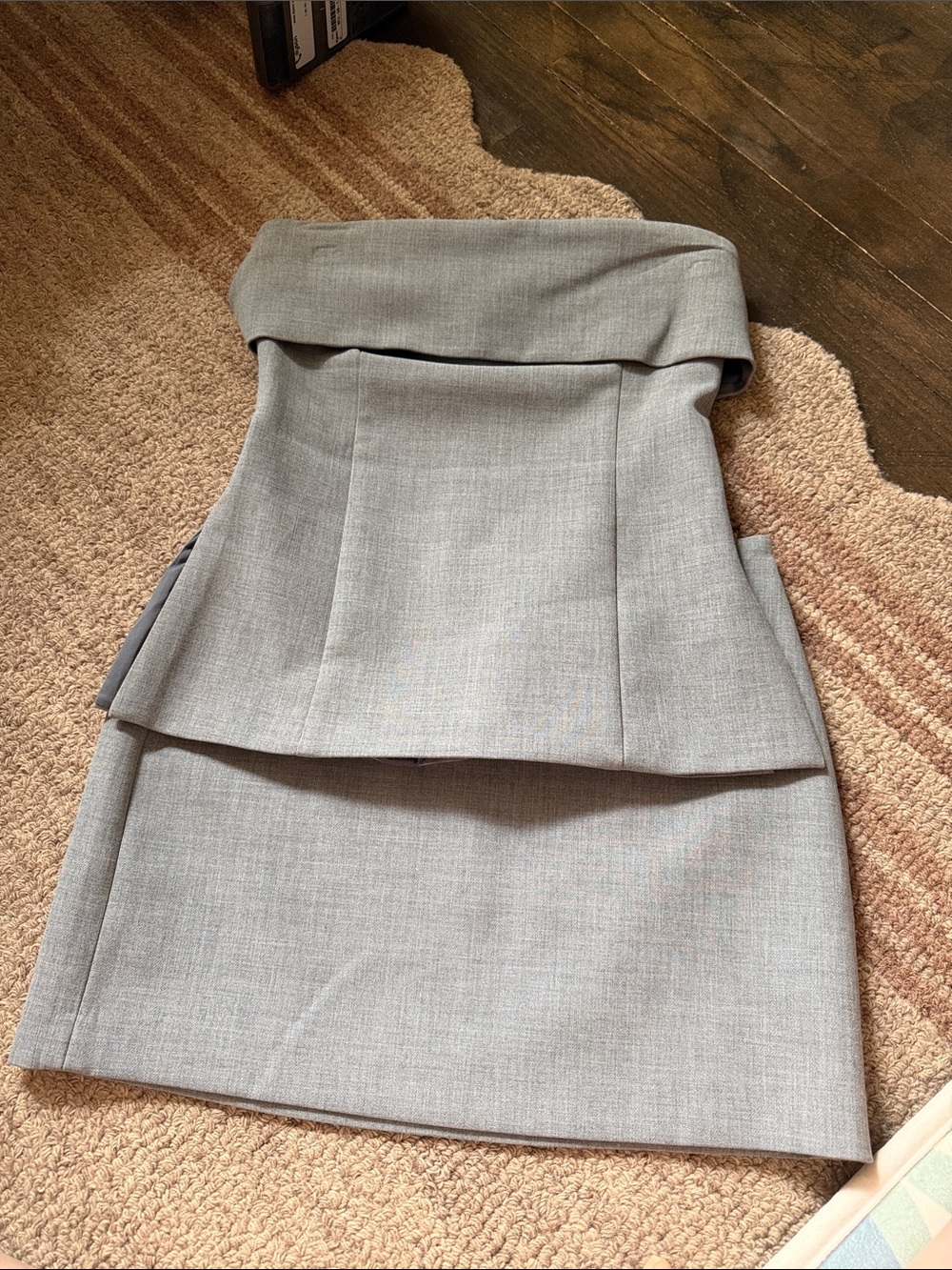 Aritzia Light Gray Strapless Peplum Skirt Set